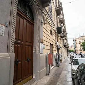 Bed and breakfast Handy, Palermo