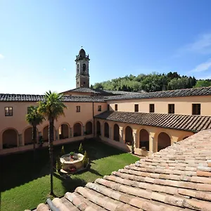 Chiostro Delle Monache , Volterra Italia