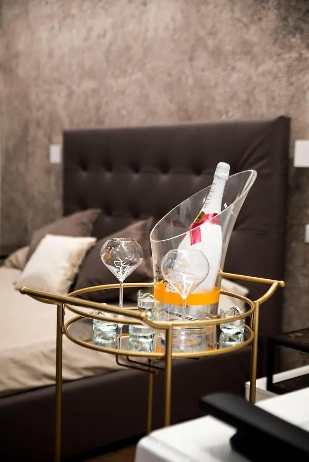 Bed & Breakfast Fervore Luxury Rooms Palermo