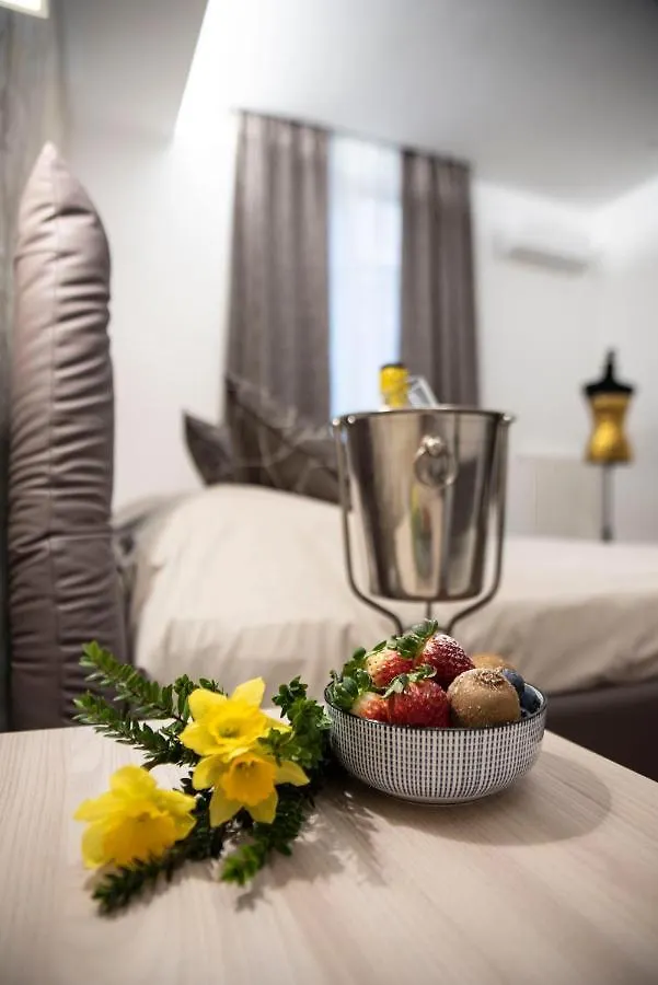 Fervore Luxury Rooms Palermo Bed and breakfast